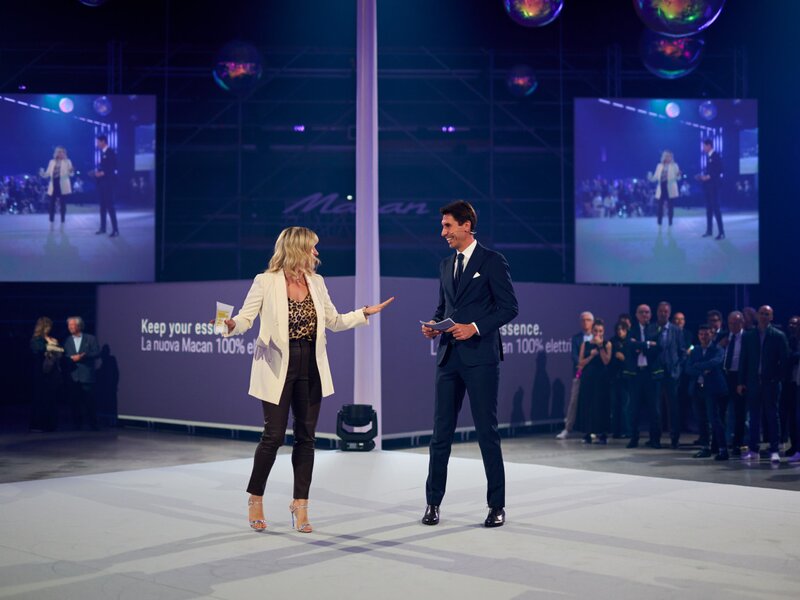 Presentazione Nuova Macan - Big Theatre