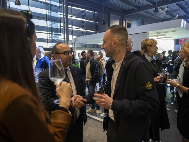 Presentazione Nuova Taycan - Centro Porsche Milano Nord